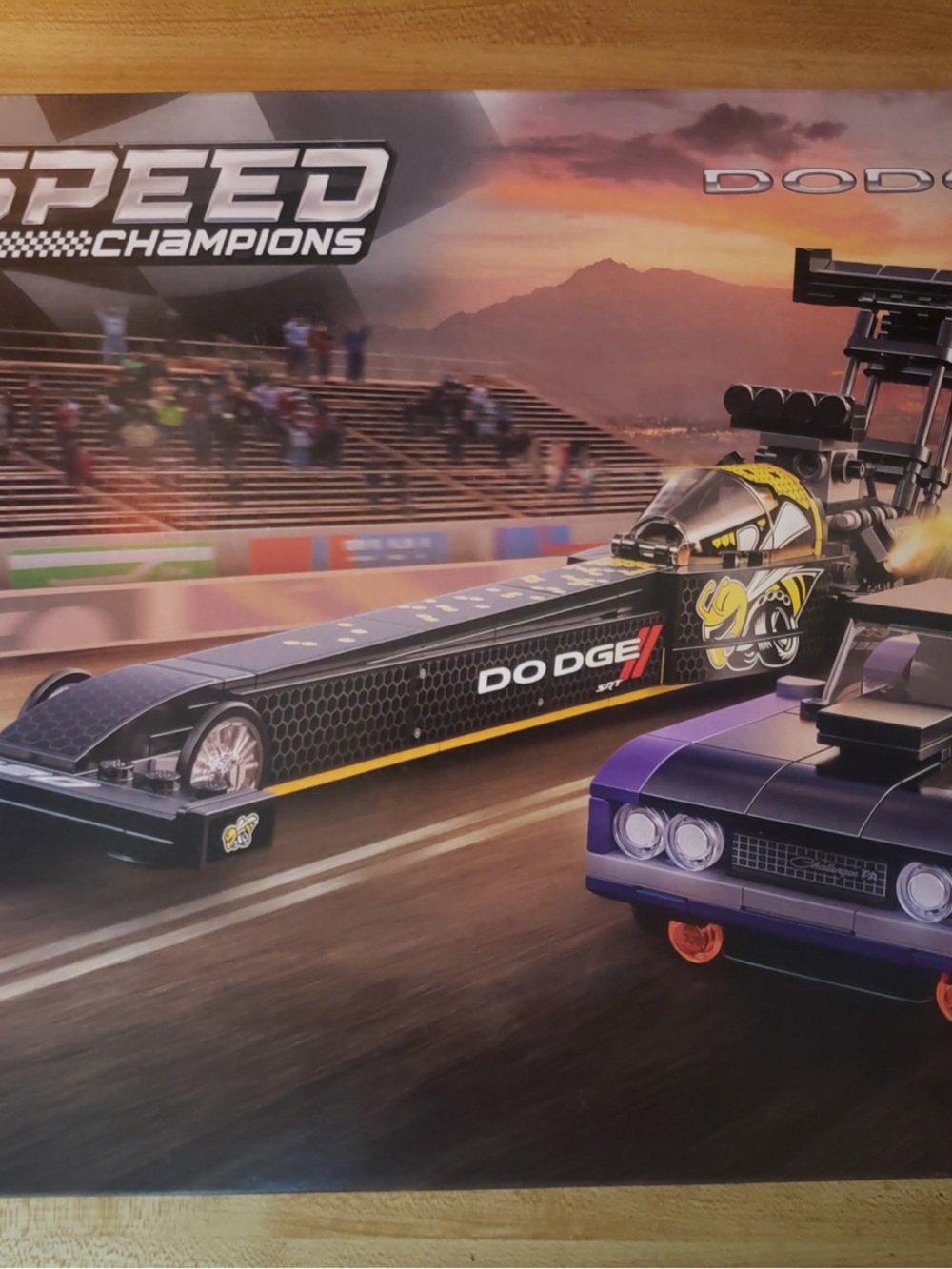 Lego Speed Champions Purple Muscle Car and Black Dragster
